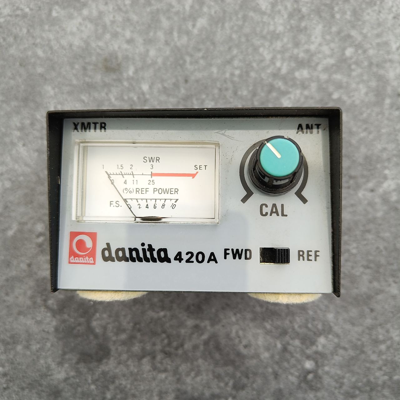 Danita 420A SWR meter