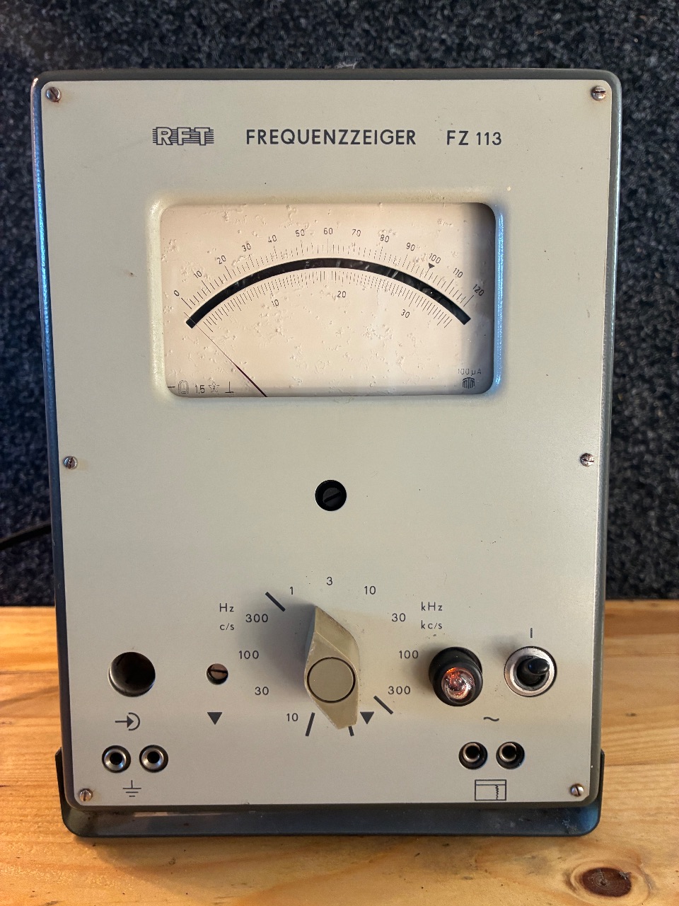 DDR Frekvensmåler