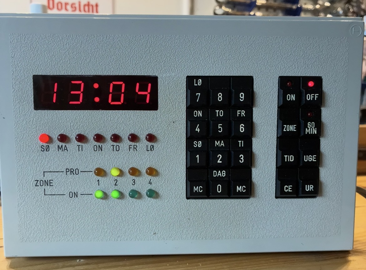 Elektronisk styringspanel.