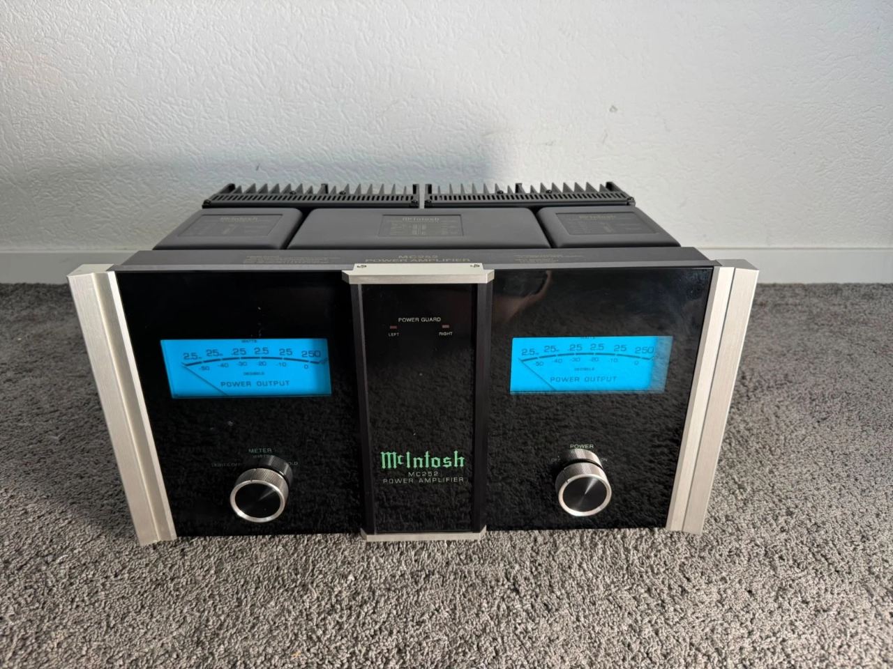 Mcintosh MC-252