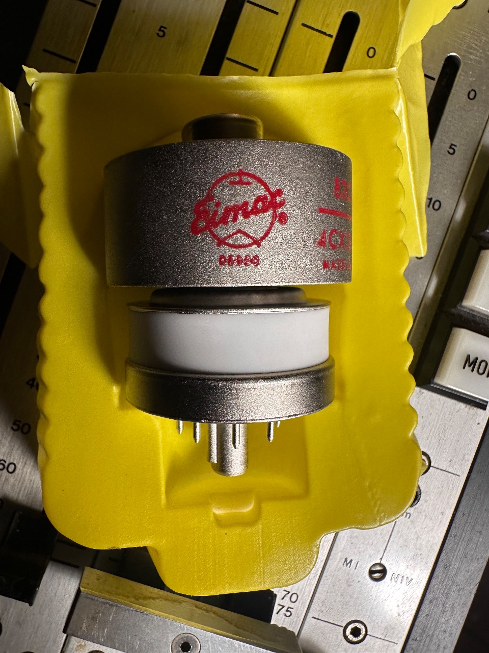 Eimac 8321 / 4CX350A