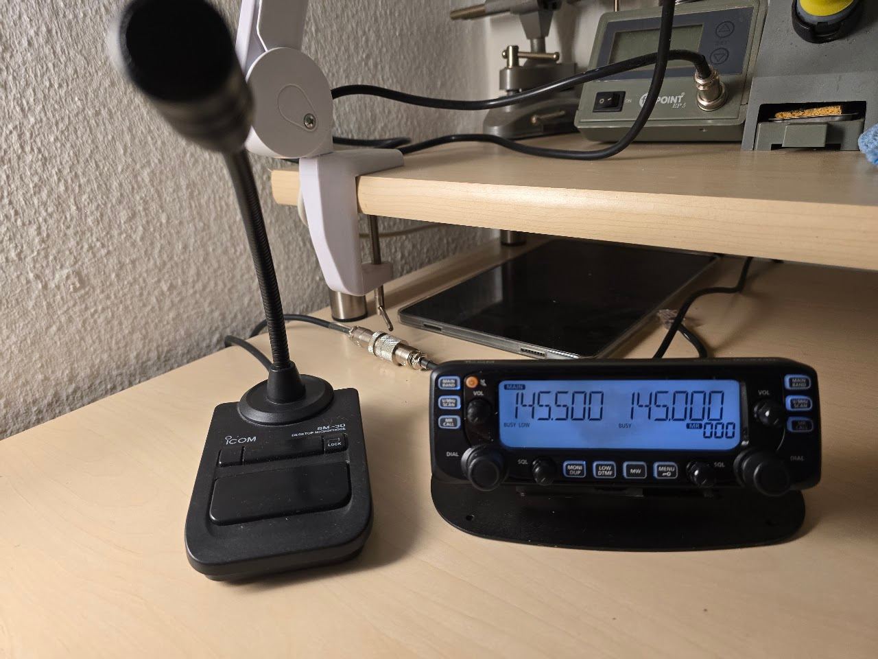 Icom 2730