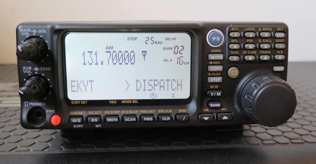 Yaesu VR-5000