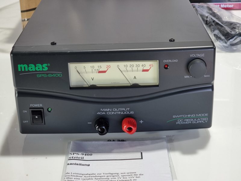 SPS 8400 13,8 VOLT 40 AMP