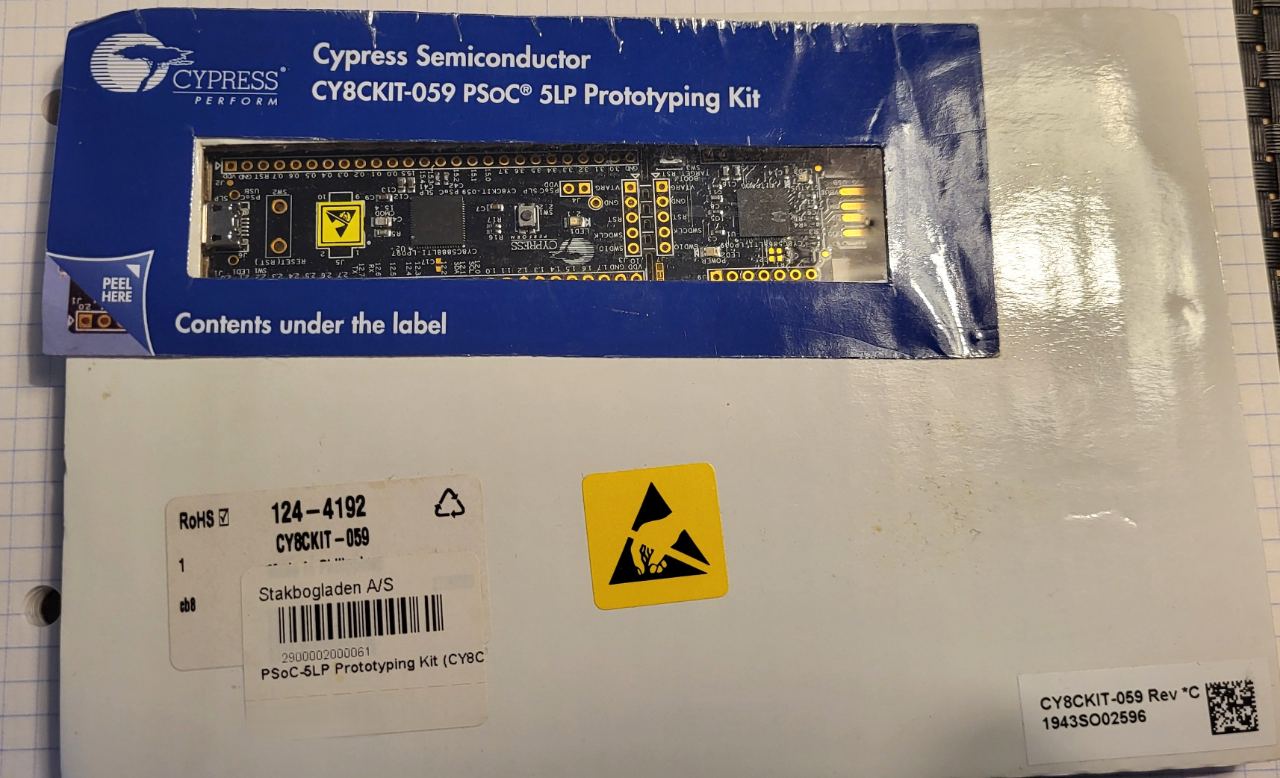 CY8CKIT-059 PSoC 5LP prototyping kit