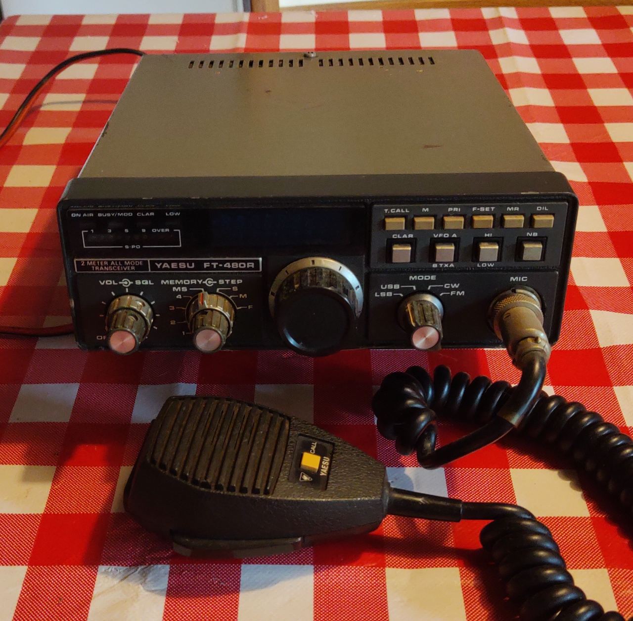 Yaesu FT 480 2m tranciver