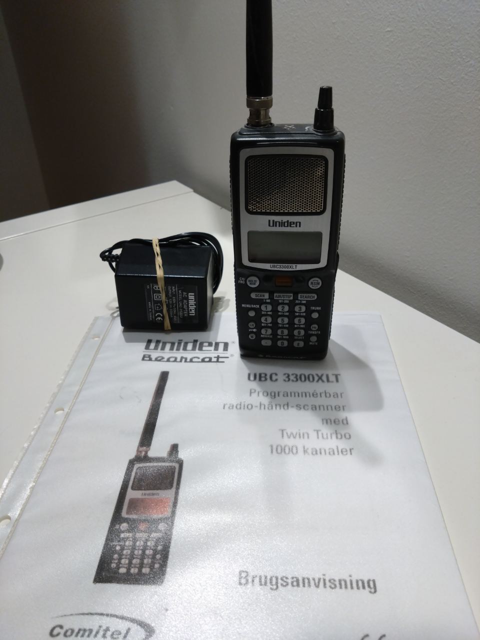 Uniden UBC 3300XLT