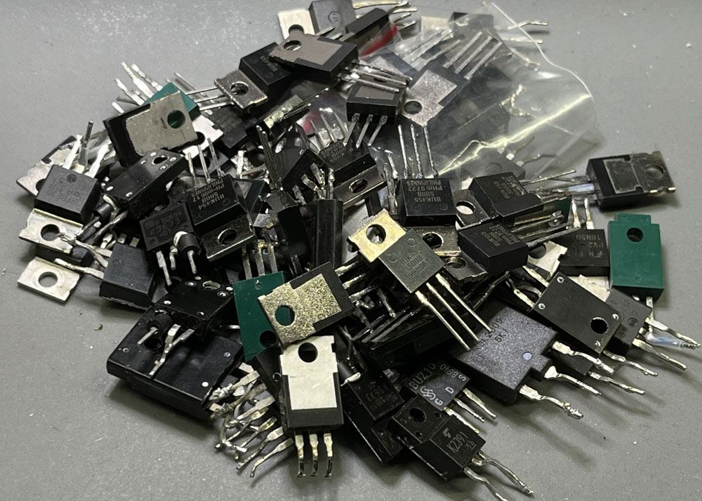 FET SMPS power transistorer