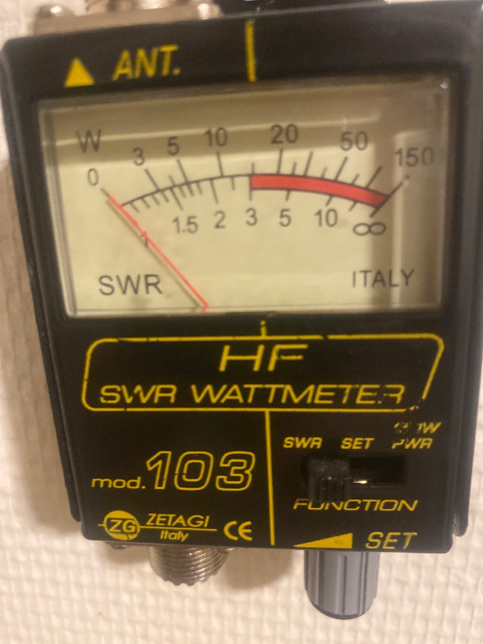 ZETAGI 103 SWR-/POWER METER