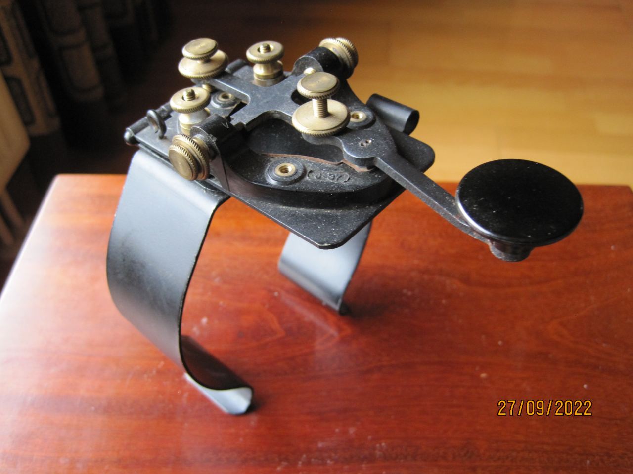 Military key KY-116U