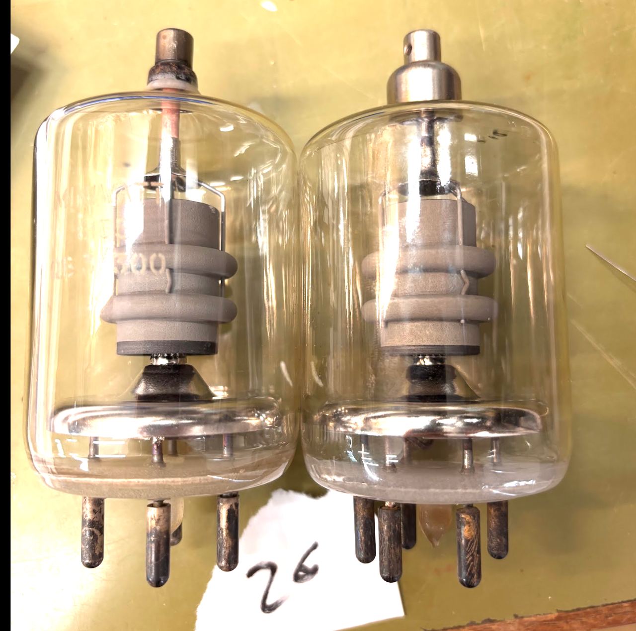 Miniwatt (Philips) 6155 / QB 3/300 = 4-125A, 2 stk.