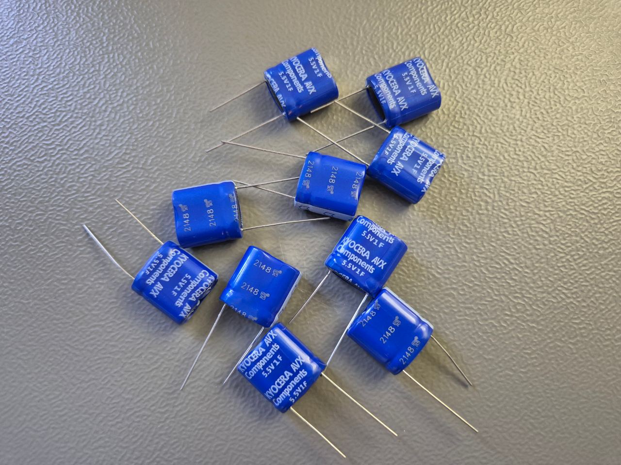 10 stk nye supercaps AVX 1F 5.5V