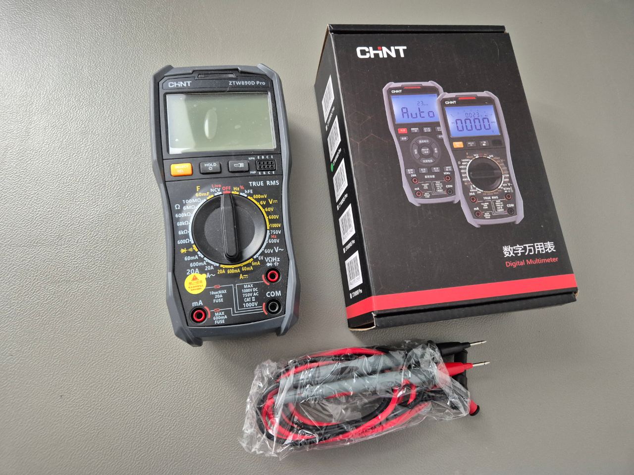Multimeter ZTW890D Pro