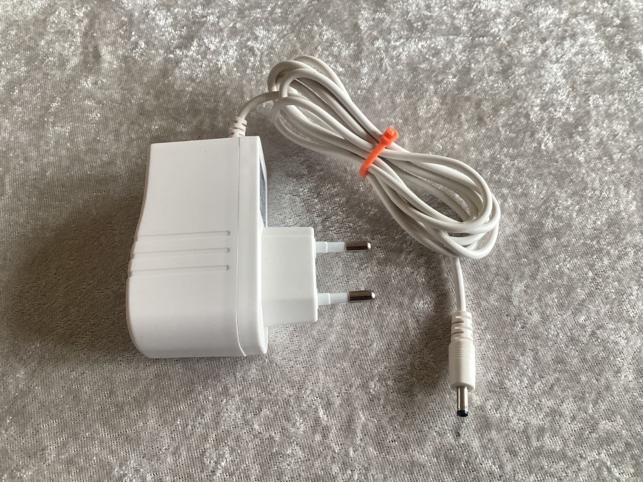 Net adapter