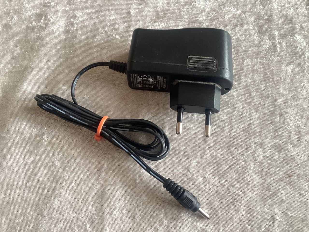 Net adapter