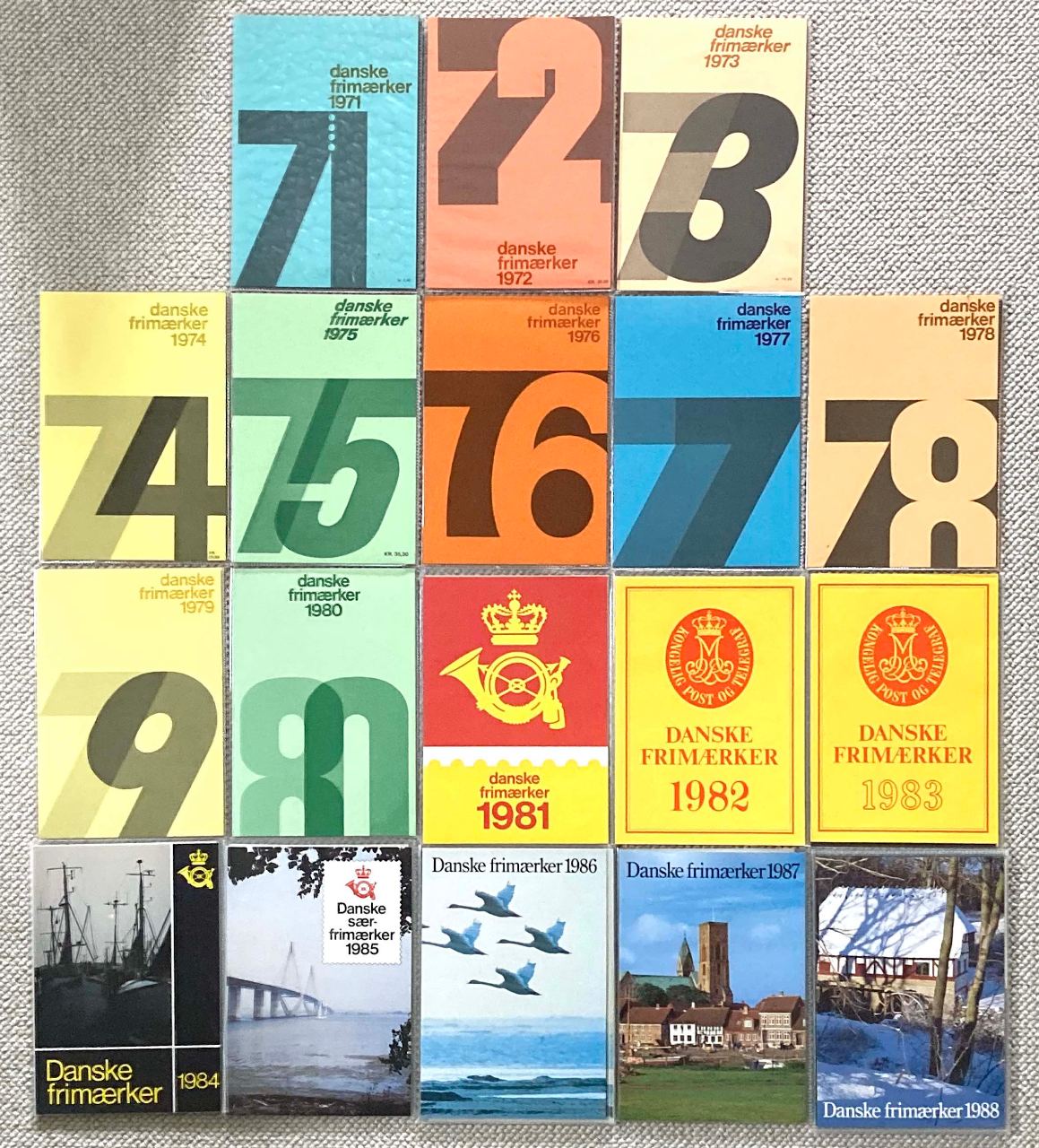 Årsmapper postfriske frimærker 1971-1988