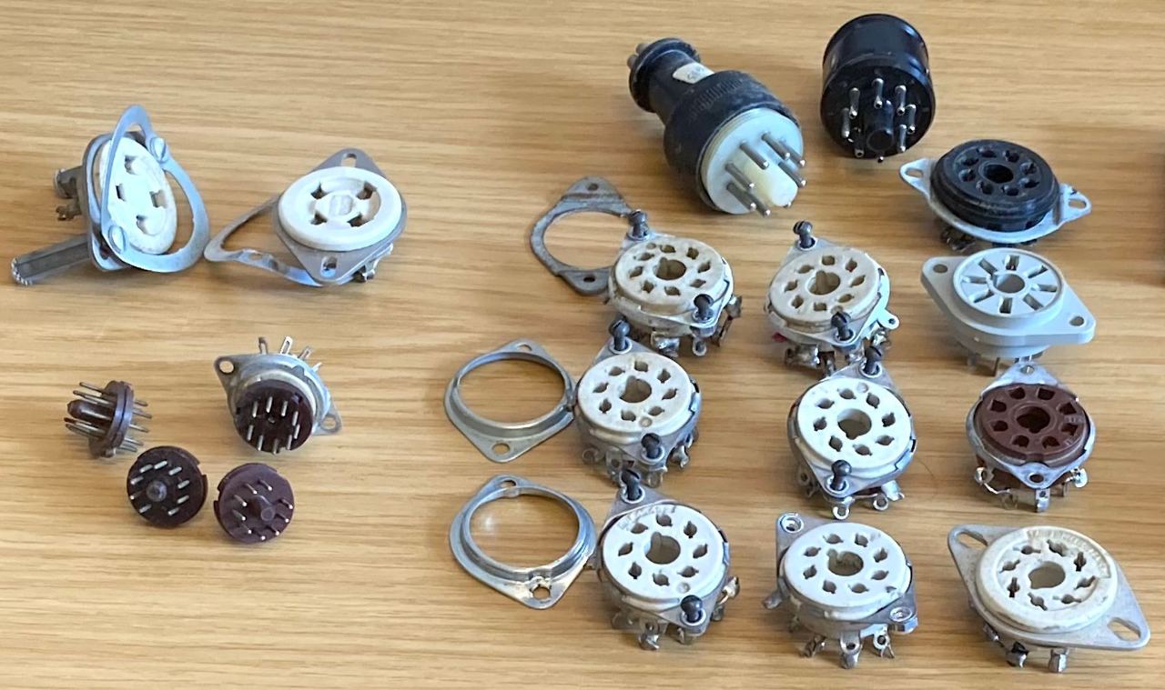 Keramiske Radiorør-fatninger Octal og 4-pin UX-5