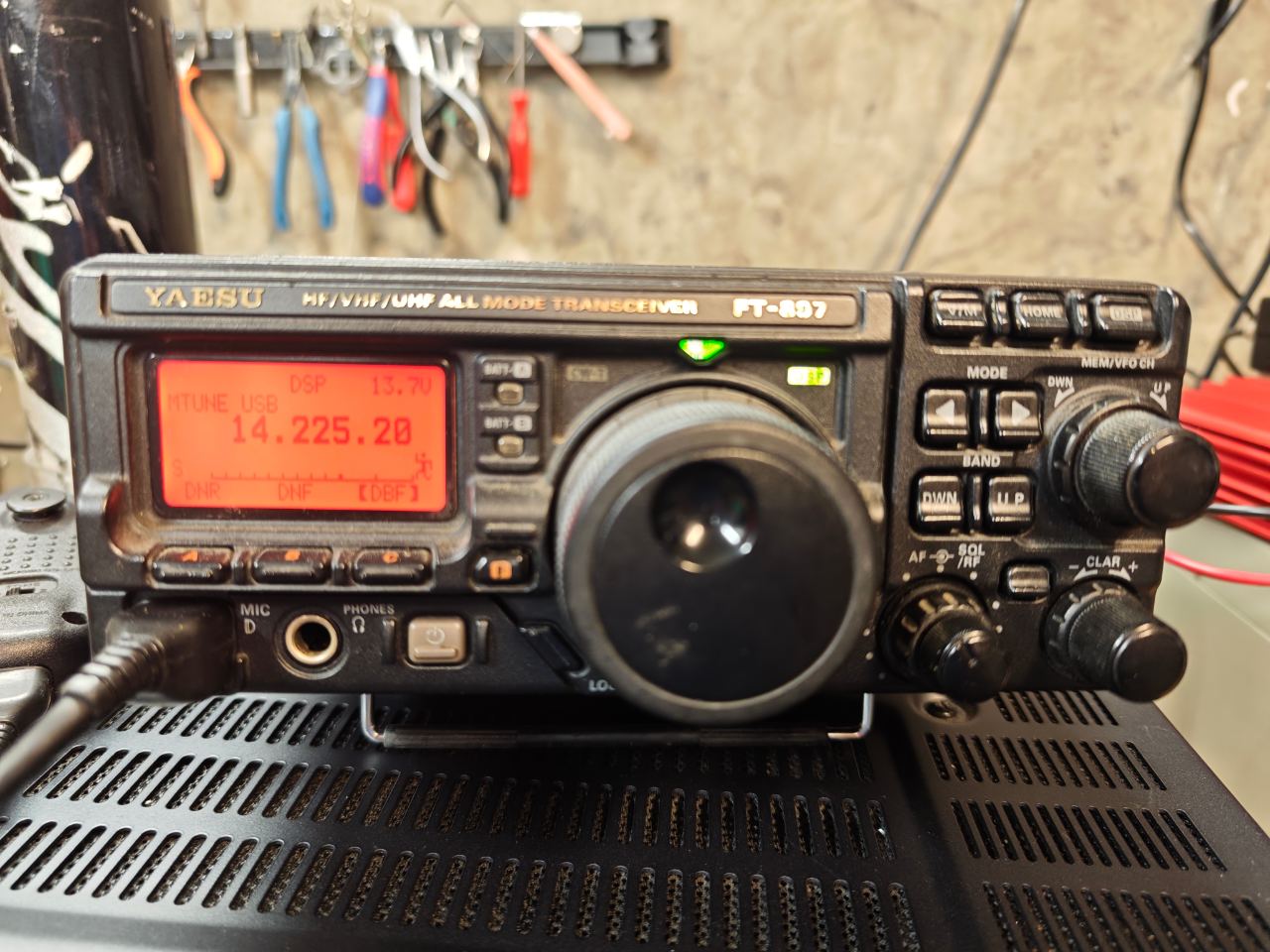 Yaesu 897