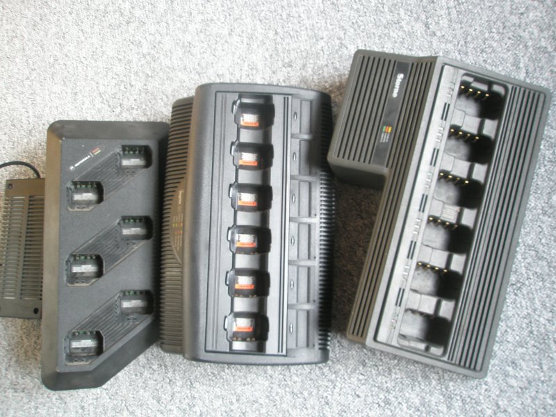 Motorola 6 plads ladere.