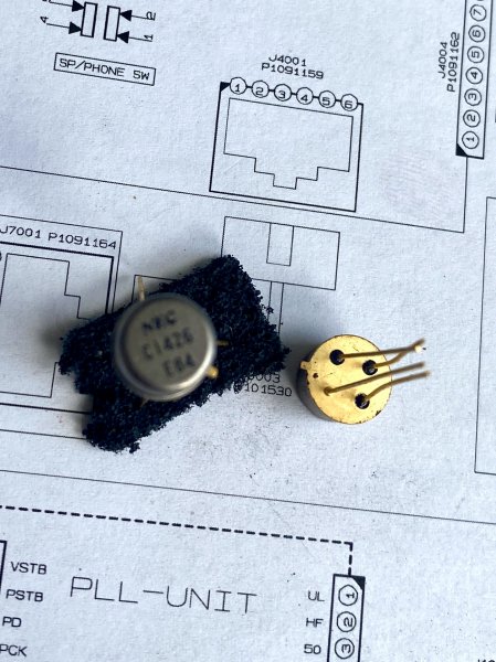 TRANSISTOR 2SC1426