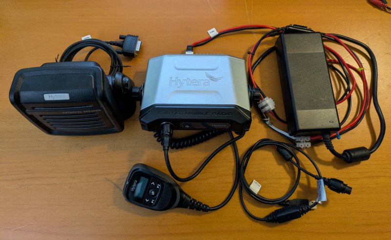 Hyter MD655 UHF