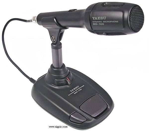Yaesu  MD 100 i 100% stand