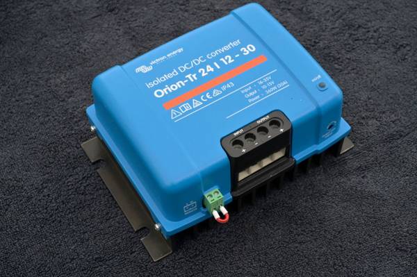24/12 V 30 A DC/DC converter