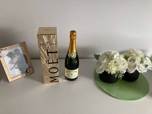 Moêt & Chandon - Veuve Durand Champagner