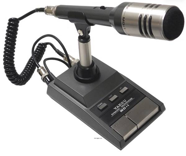 Yaesu MD-1B8 Købes.