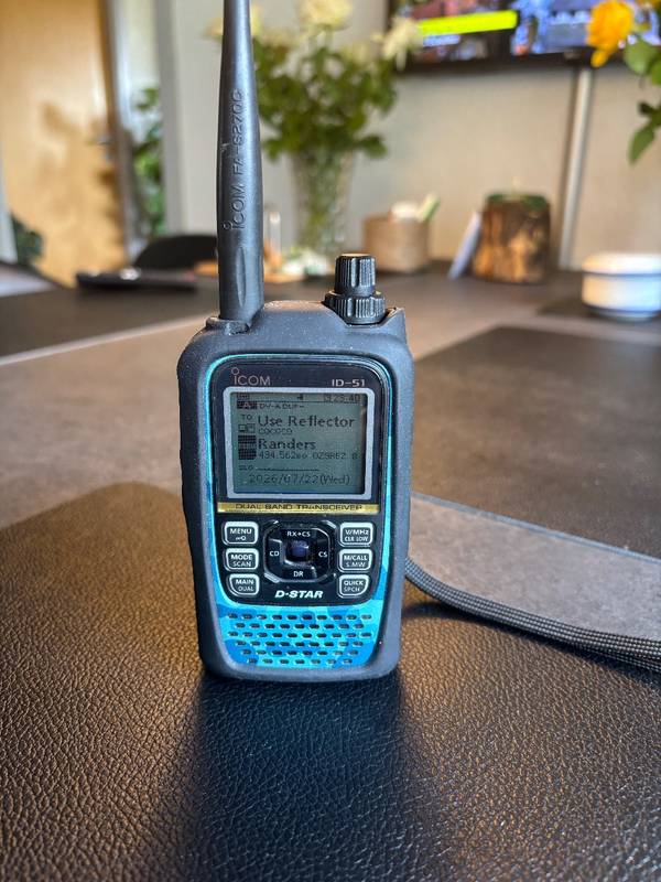 Icom ID51A PLUS2
