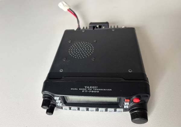 VHF/UHF Dual Band Tranceiver