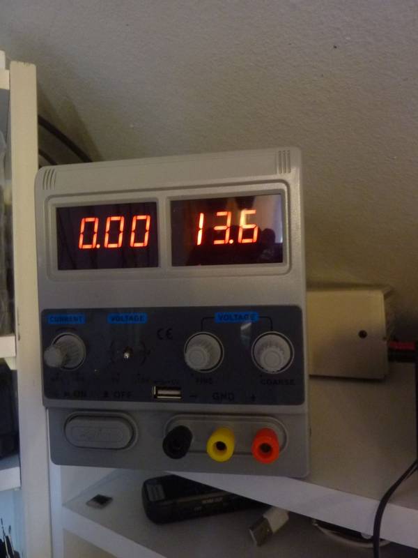 LABORATORIE STRØMFORSYNING