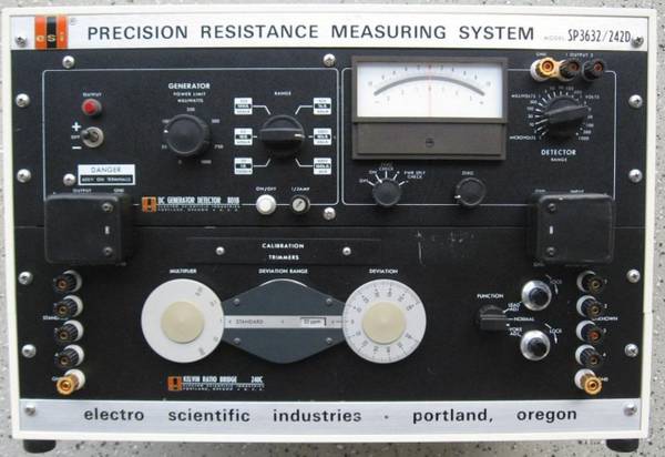 Søger gl. ESI måleinstrumenter og standarde-modstander