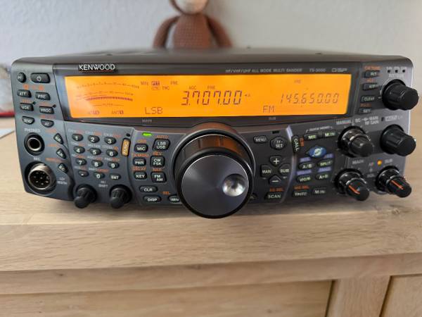 Kenwood TS 2000