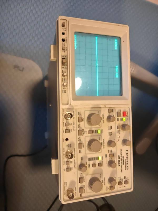 Hameg HM 1004 Oscilloscope