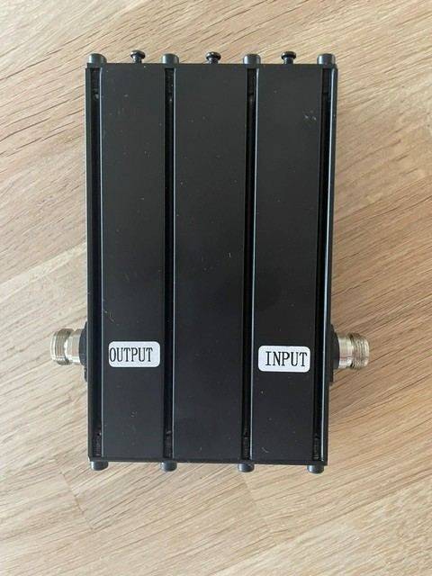 UHF Bånd-pass filter