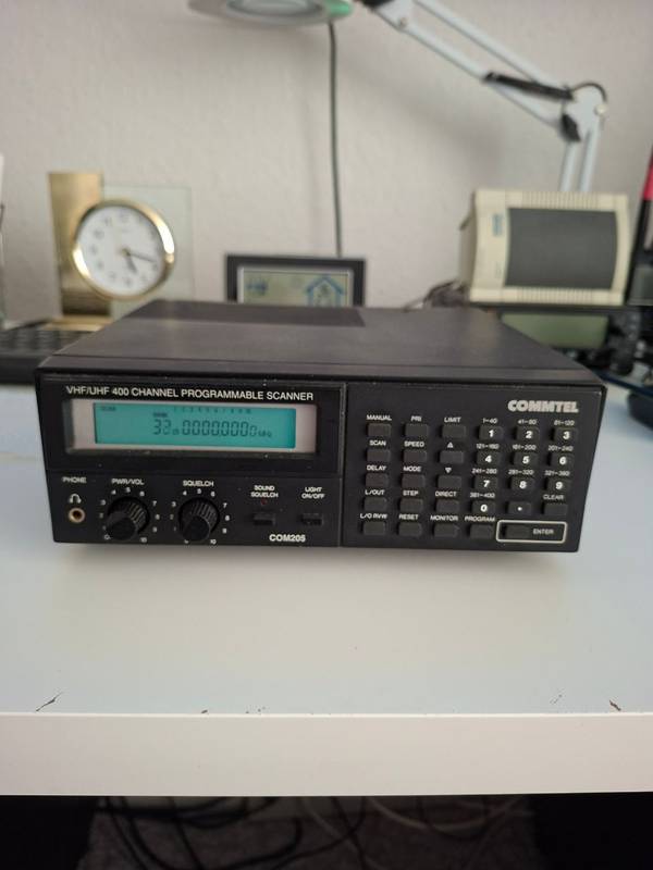 comtel 205 HF/VHF/UHF receiver/scanner