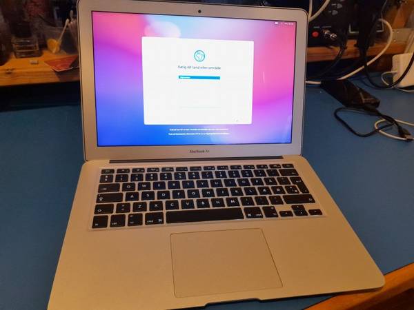 Mac Book Air A1466