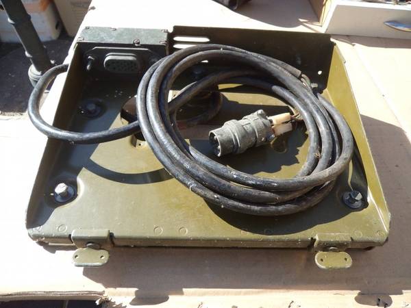 Auto Beslag for Militær W/T