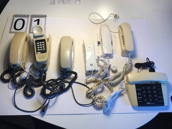 27 telefon KIRK / B&O/ GNT