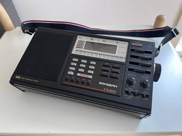 Vintage kortbølgemodtager Sangean ATS-803A