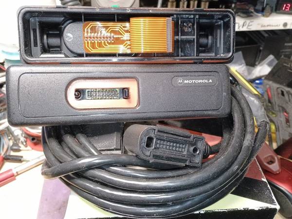 Motorola GM950