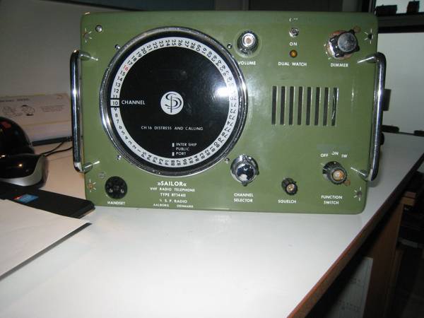 SAILOR VHF- RT 144